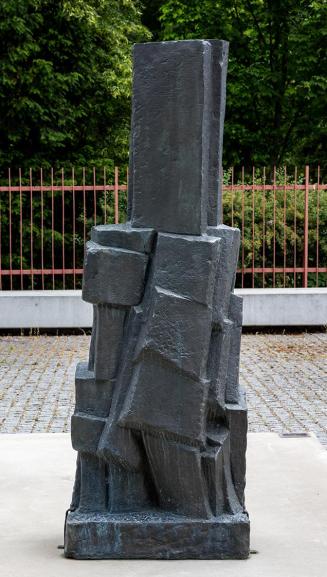 Fritz Wotruba, Skulptur, 1968, Bronze, 181,5 × 65,5 × 34,5 cm, Belvedere, Wien, Inv.-Nr. FW 153 ...