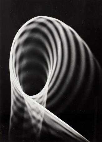 Herbert W. Franke, Fotoexperimente Lichtformen, 1953, Blattmaße: 23,1 × 16,7 cm, 2019 Schenkung ...