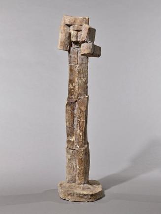 Fritz Wotruba, Stehende Figur (mit erhobenen Armen), 1958, Gipsguss nach Tonmodell, 84 × 20,5 × ...