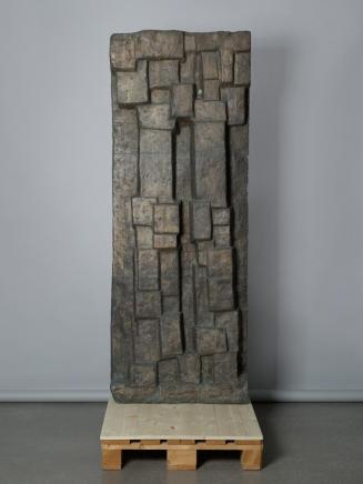 Fritz Wotruba, Grosses Relief mit zwei Figuren, 1960, Bronze, 210 × 79,5 × 19,5 cm, 170 kg, Bel ...
